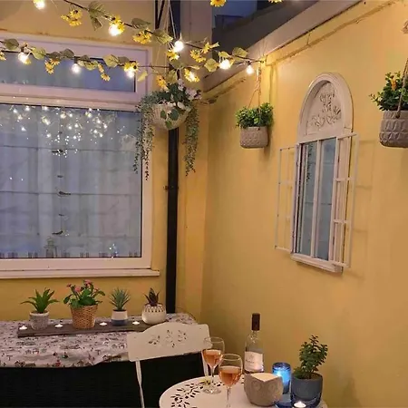 Holiday home Lilly's Cottage, Filey, Sleeps 8